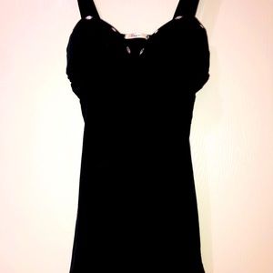 Black top with beads and build up bra made in Brazil🌼🌻